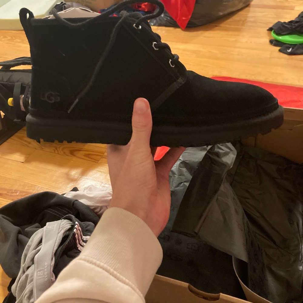 Brand new mens nuemel uggs boots